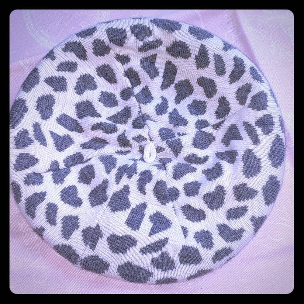 Janie and Jack snow leopard beret